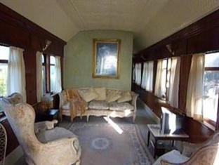 Krinklewood Cottage And Train Carriages Pokolbin Ngoại thất bức ảnh
